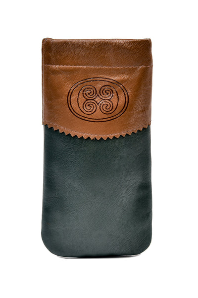 Luxurious Authentic Irish Leather Glasses Snap Case - Genuine Celtic Merchandise in Brown and Green Leather