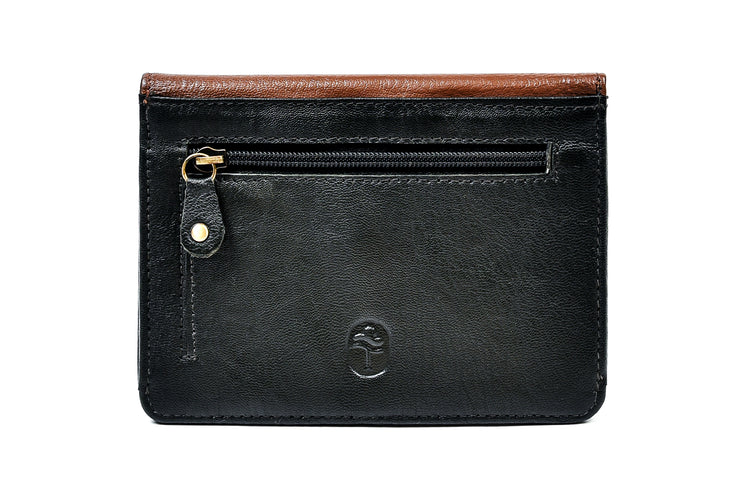 Shamrock Spray Back Zip Purse - Luxurious Authentic Irish Leather, Genuine Celtic Merchandise